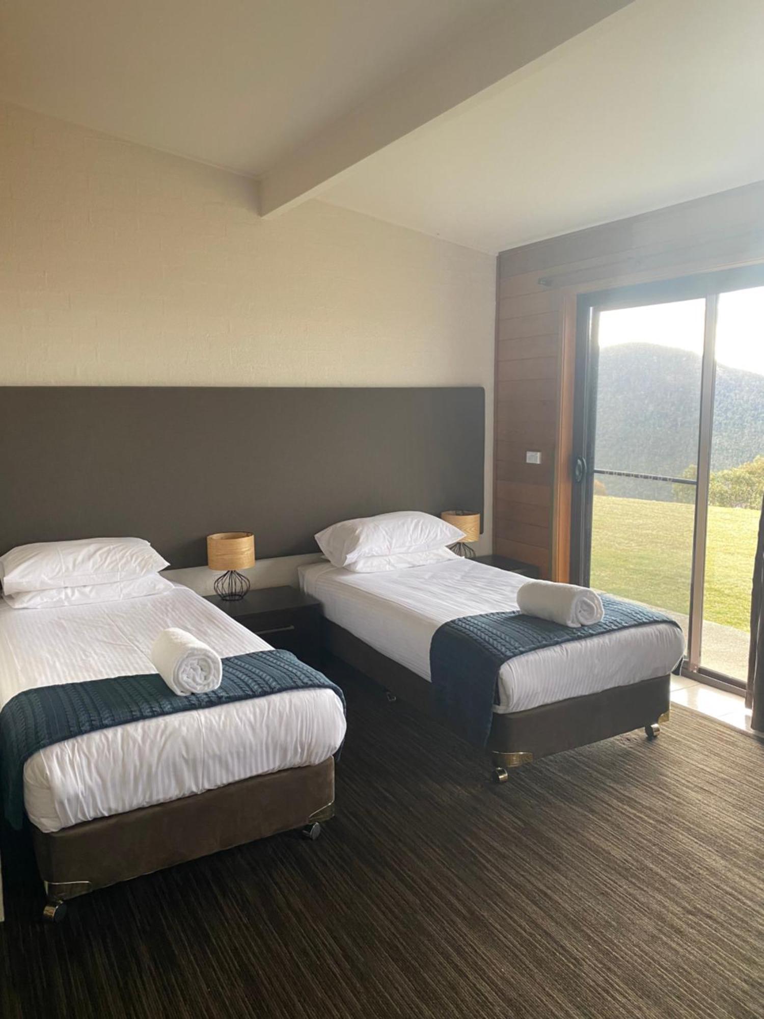 Altitude 1260 Villa Jindabyne Ngoại thất bức ảnh